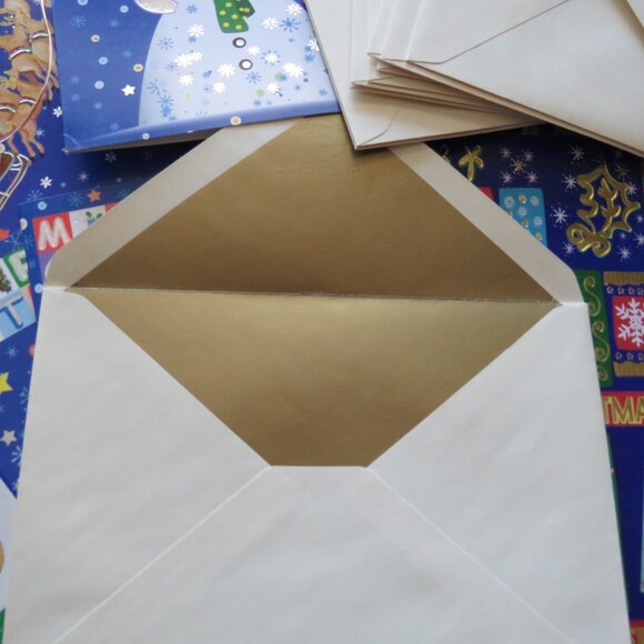 Merry Christmas Assorted Greeting Cards With Envelopes Lot of 10 Set 33 - Picture 9 of 9